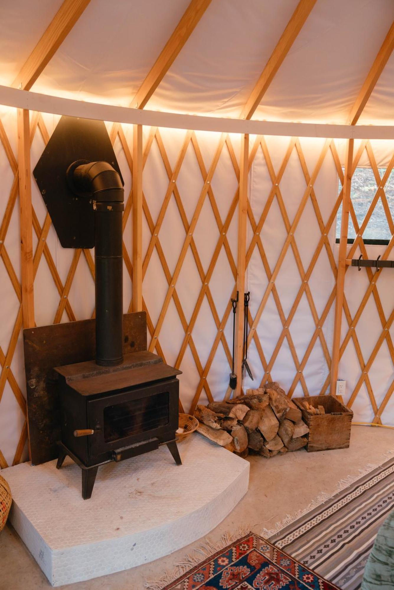 Magical Yurt In The Woods - 2 Miles From Town Ξενοδοχείο Nevada City Εξωτερικό φωτογραφία